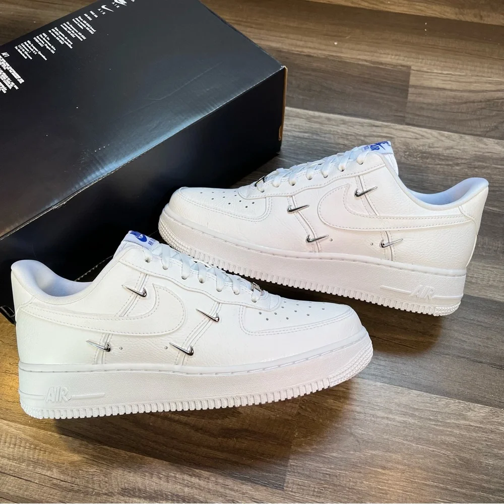 Nike Air Force 1 ‘07 LX - Picture 2 of 5